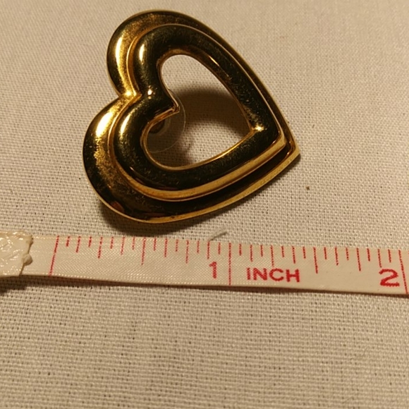 Heart Gold Tone Bold Pierce Earrings - Picture 4 of 6